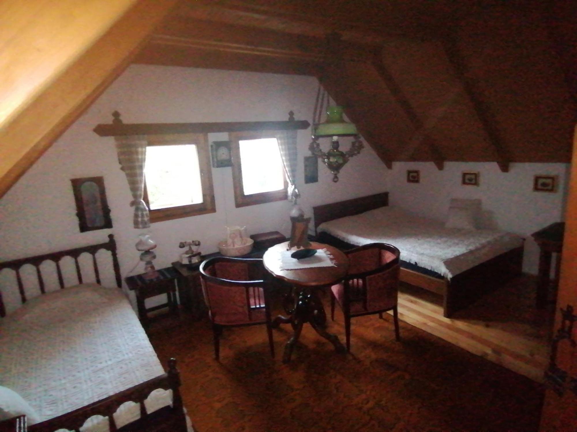 Villa Kornelija Stari Slankamen Exteriör bild